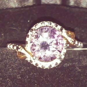 Rose de France Amethyst Ring